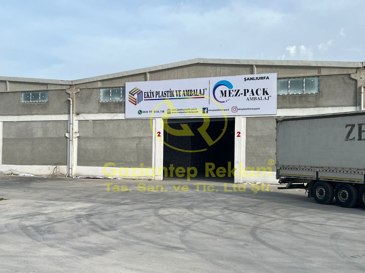 Endüstriyel Cephe | Vinil Germe Tabela Uygulaması