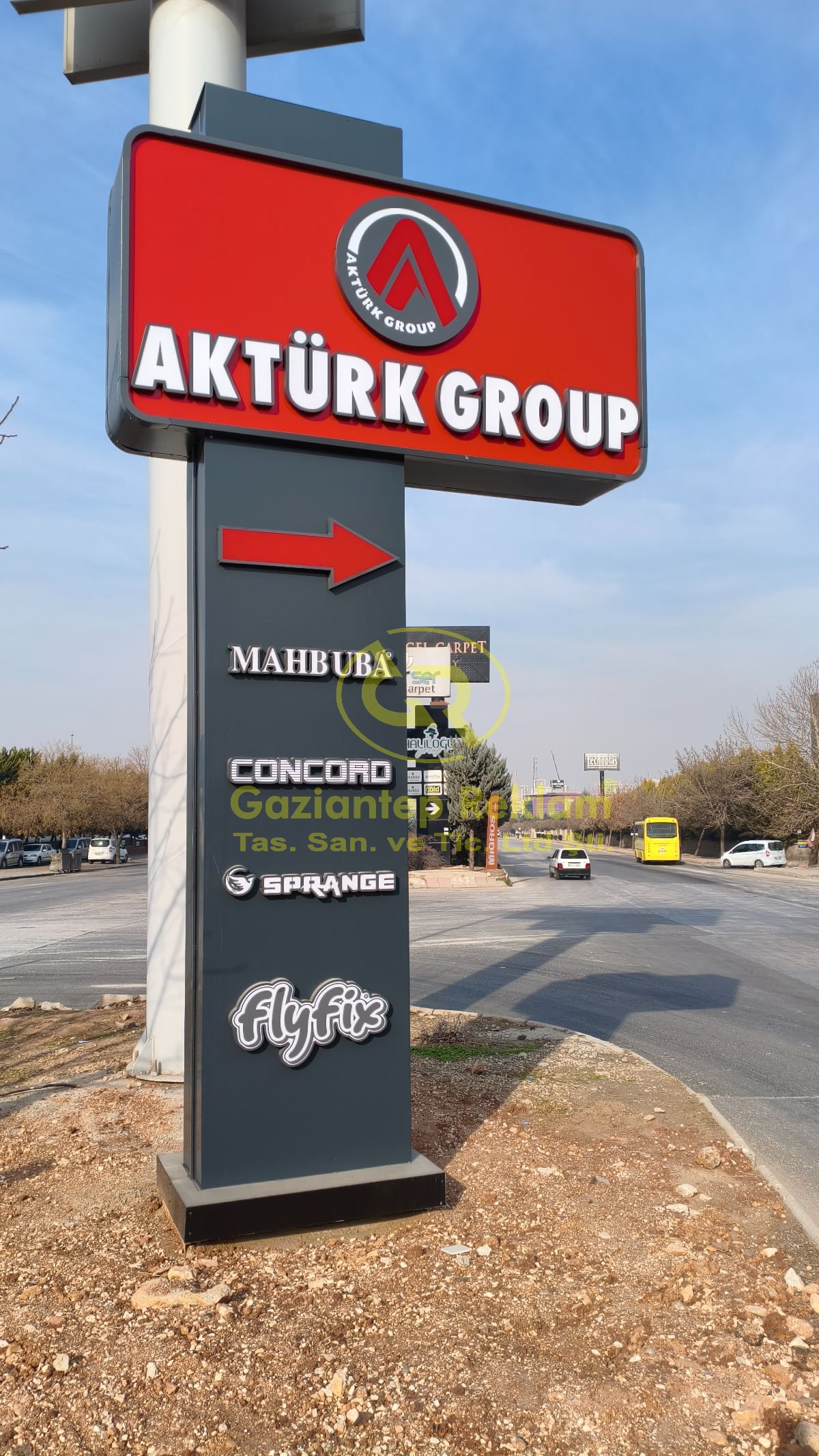Kurumsal Işıklı Kompozit Yönlendirme Totem Tabela