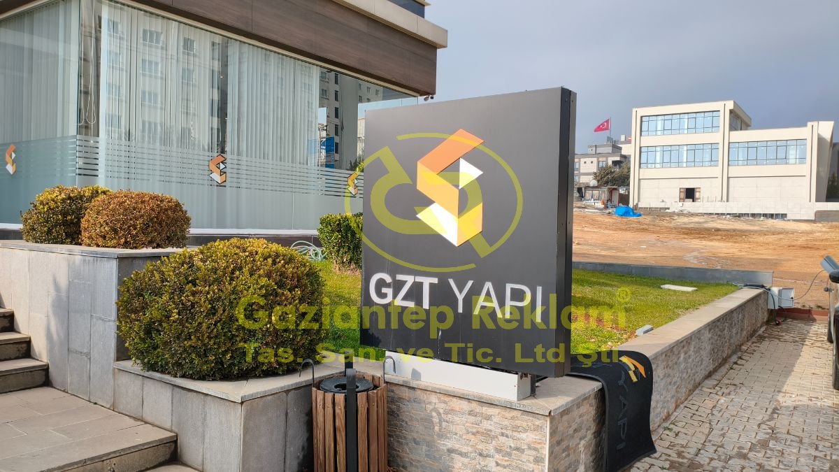 Mağaza önü Pilon Tabela ve Anıt Çözümleri